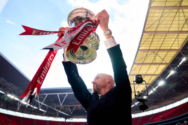 Không thể phủ nhận việc Erik ten Hag giành những danh hiệu với Manchester United.